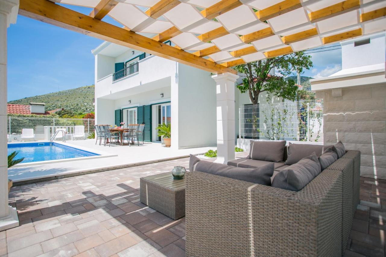 Villa Iva Trogir Exterior photo